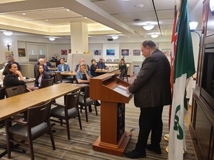 Discours des Conservateurs par Stéphane Sarrazin